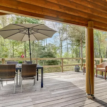Holiday home Lovely In With House A Panoramic View